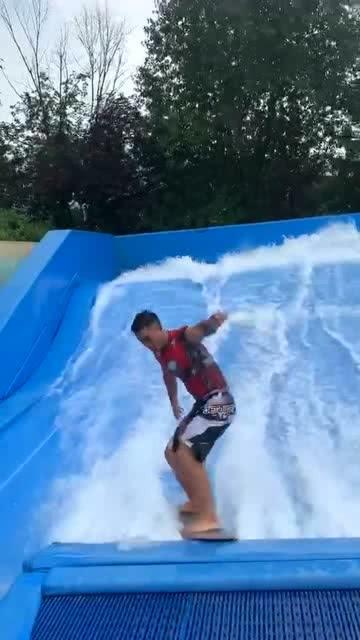 家里水管长了青苔如何处理?游戏画面